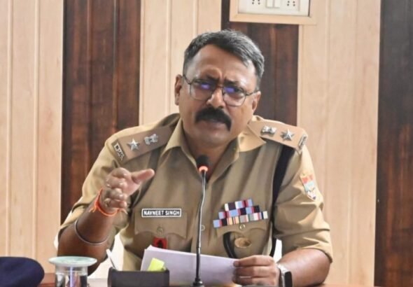 पुलिस-क्षेत्राधिकारियों-के-सर्किल-में-फेरबदल.jpeg