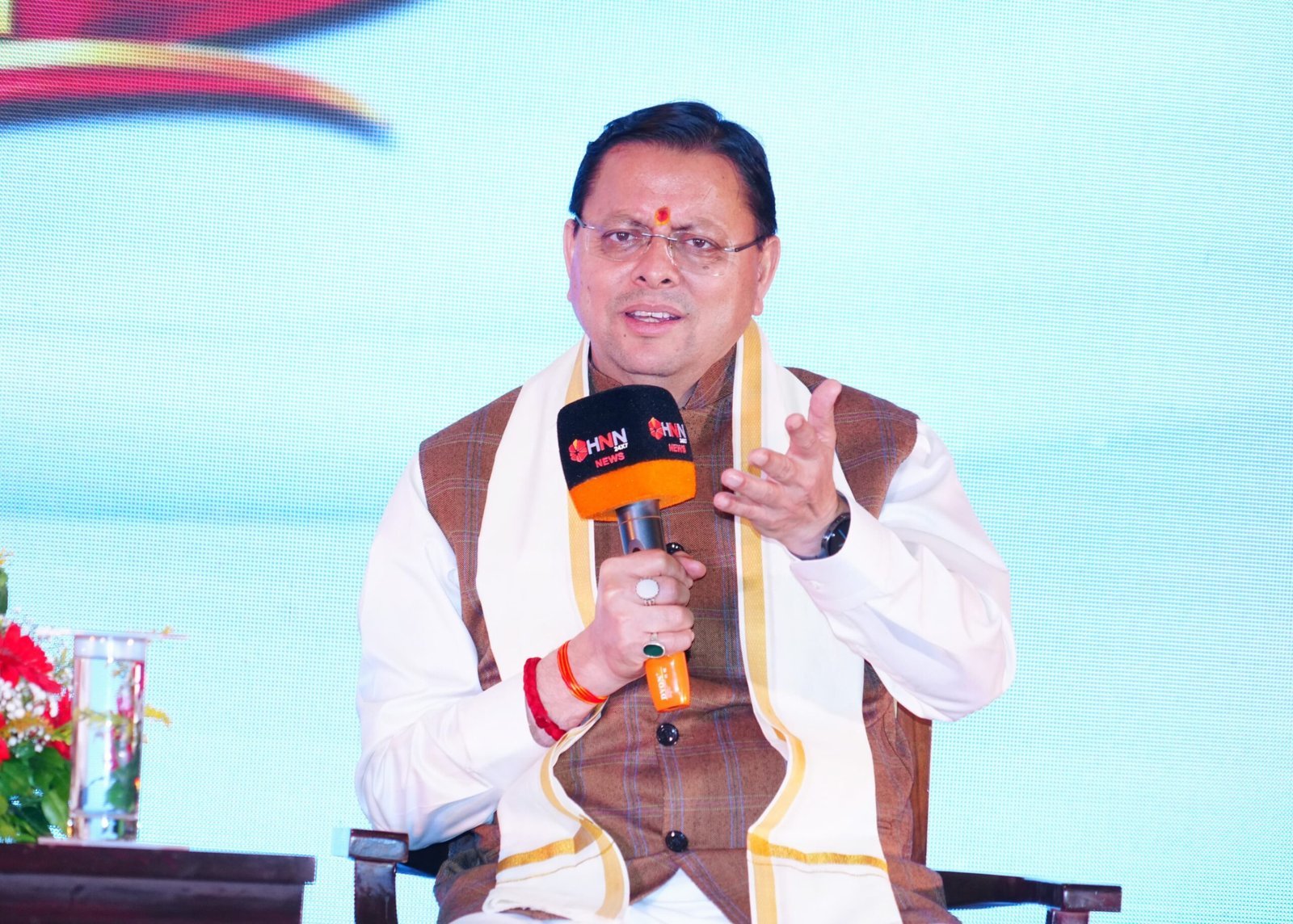 मुख्यमंत्री-धामी-ने-देहरादून-आईएसबीटी-पर-आयोजित-कार्यक्रम-‘उत्तराखंड-उदय.jpg