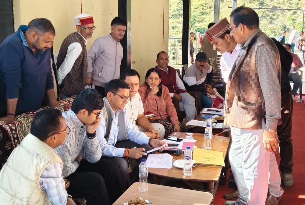 लखवाड़-बांध-परियोजना-भूमि-अधिग्रहण-से-संबंधित-29-आपत्तियों-पर.jpg
