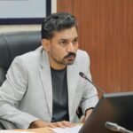 सिंगल-यूज-प्लास्टिक-पर-डीएम-सख्त-सप्लाई-नेटवर्क-तोड़ने-के.jpg