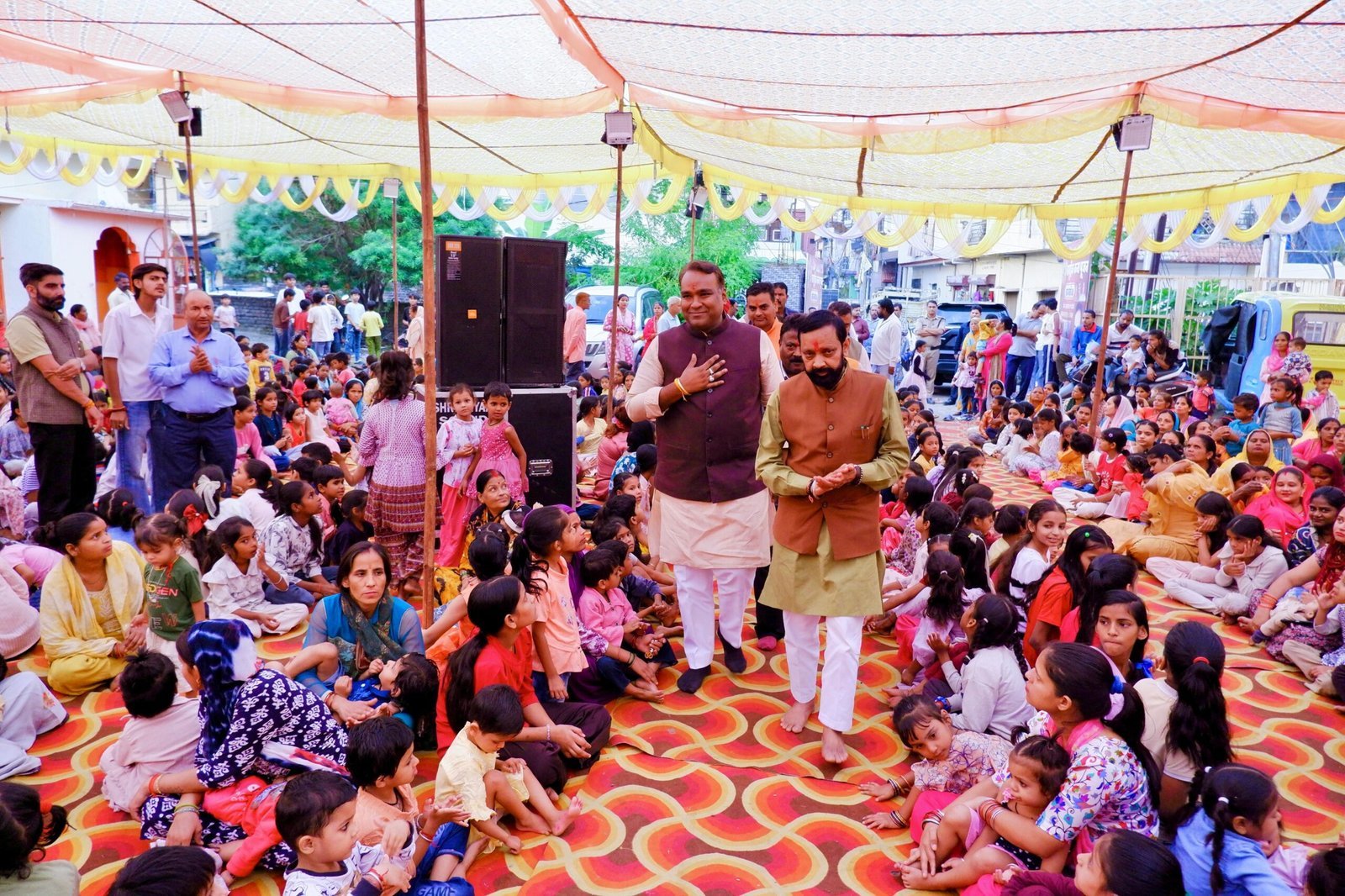हानगर-अध्यक्ष-सिद्धार्थ-उमेश-अग्रवाल-के-नेतृत्व-में-1400-कन्याओं.jpeg